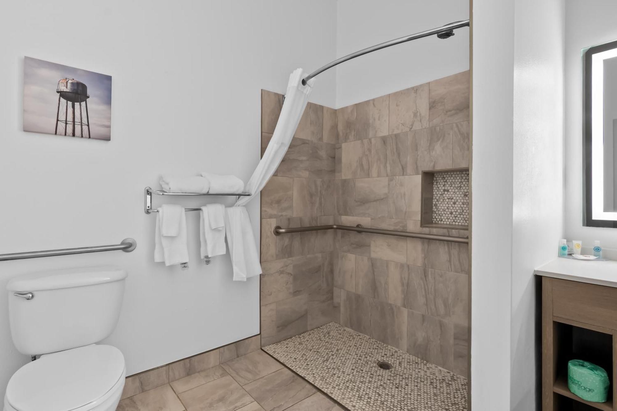 Comfort & 3* Elk City