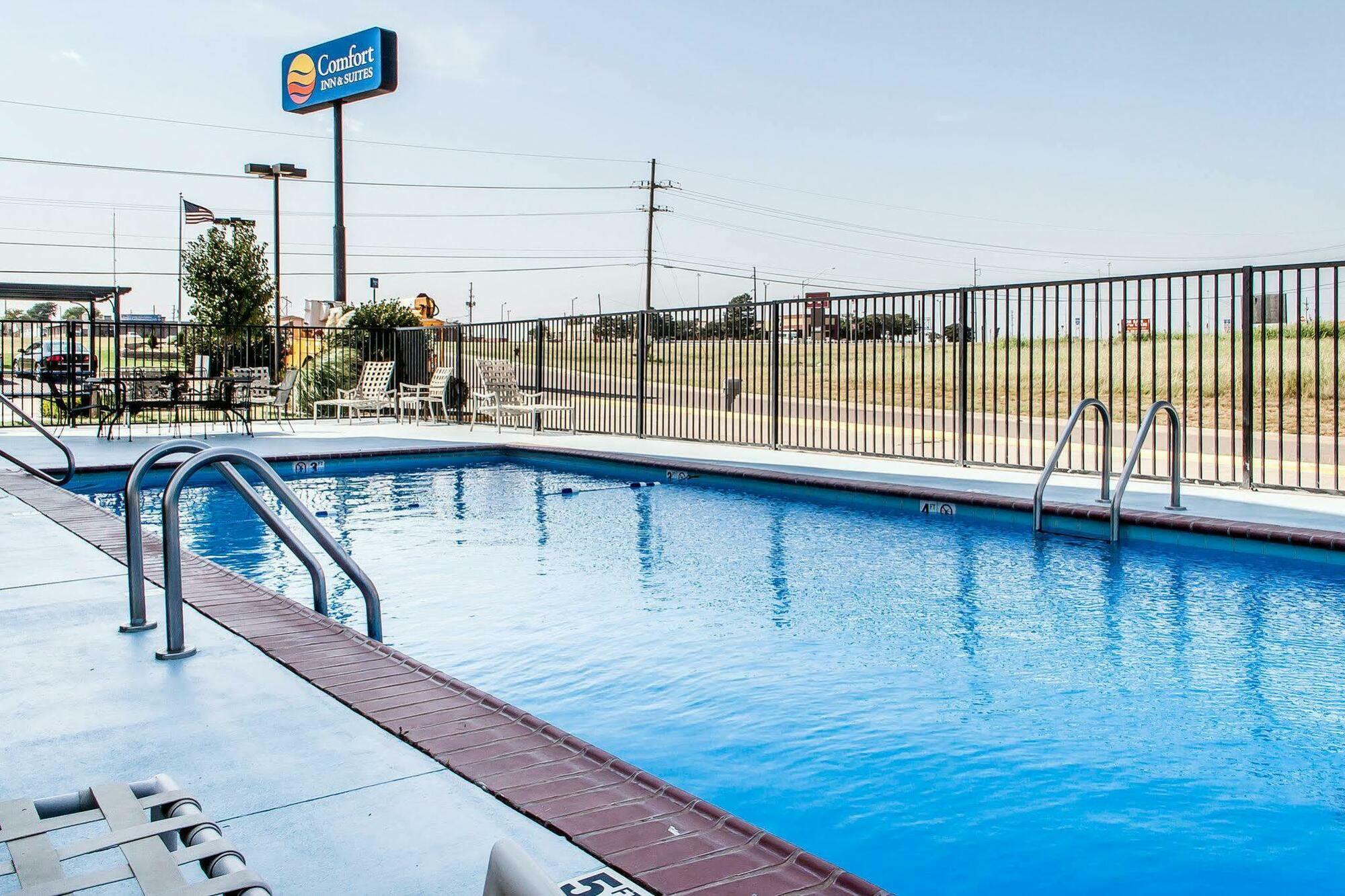 Comfort & 3* Elk City